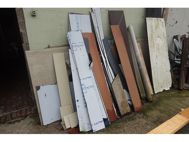 Partij hout - afbeelding 7 van  9