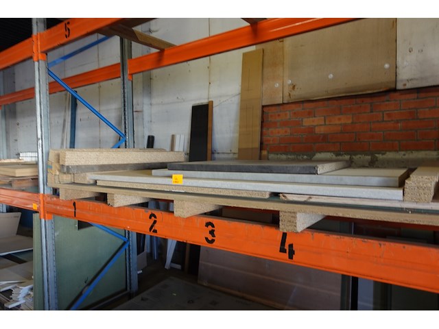 Partij hout - afbeelding 1 van  15