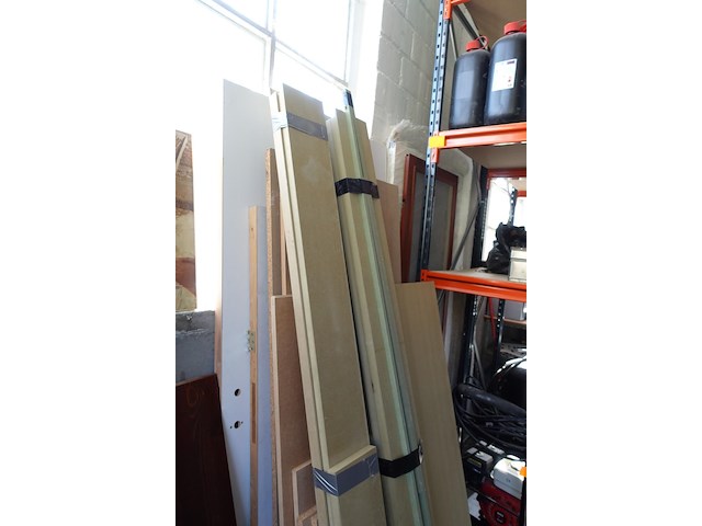 Partij hout - afbeelding 8 van  8