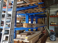 Partij hout - afbeelding 1 van  6