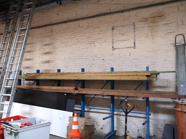 Partij hout - afbeelding 2 van  8