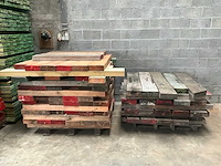 Partij houten balken (115x) - afbeelding 1 van  10