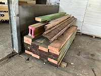 Partij houten balken (22x) - afbeelding 1 van  7
