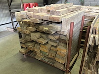 Partij houten balken en planken - afbeelding 4 van  13