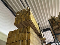 Partij houten balken en planken - afbeelding 4 van  16