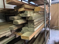 Partij houten balken en planken - afbeelding 5 van  16