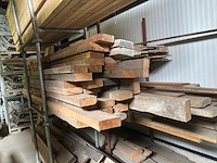 Partij houten balken en planken - afbeelding 16 van  16