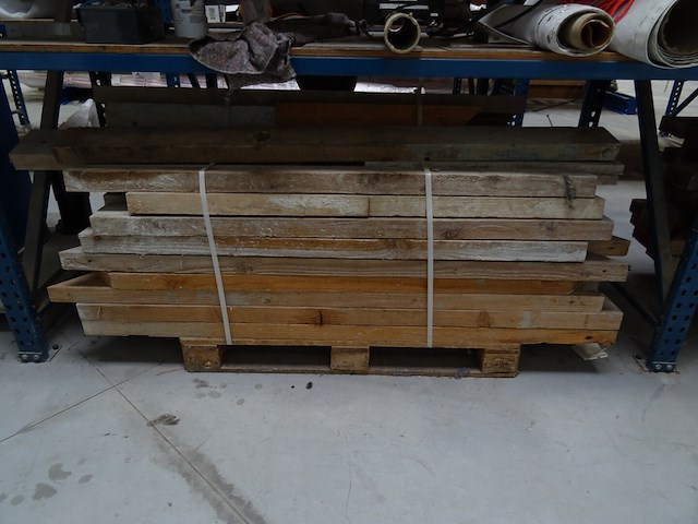 Partij houten balken + rest - afbeelding 3 van  6
