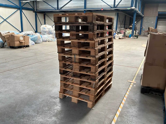 Partij houten euro pallet - afbeelding 2 van  2