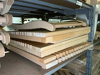 Partij houten hoofd/rugsteunen en sauna toebehoren - afbeelding 7 van  12