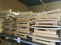 Partij houten hoofd/rugsteunen en sauna toebehoren - afbeelding 8 van  12