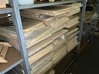 Partij houten hoofd/rugsteunen en sauna toebehoren - afbeelding 12 van  12