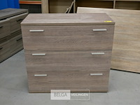 Partij houten meubilair - afbeelding 2 van  8