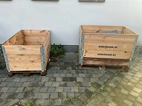 Partij houten opslagkisten / palletboxen met houten panelen