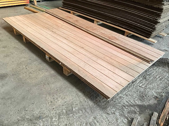 Partij houten oversteek/gootbekleding (6x) - afbeelding 3 van  5