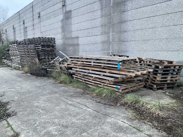 Partij houten pallets - afbeelding 6 van  6