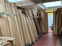 Partij houten planken, balken en latten - afbeelding 12 van  23