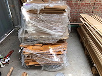 Partij houten planken – complete pallet - afbeelding 1 van  2