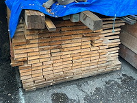 Partij houten planken en balken - afbeelding 1 van  5