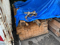Partij houten planken en balken - afbeelding 2 van  5