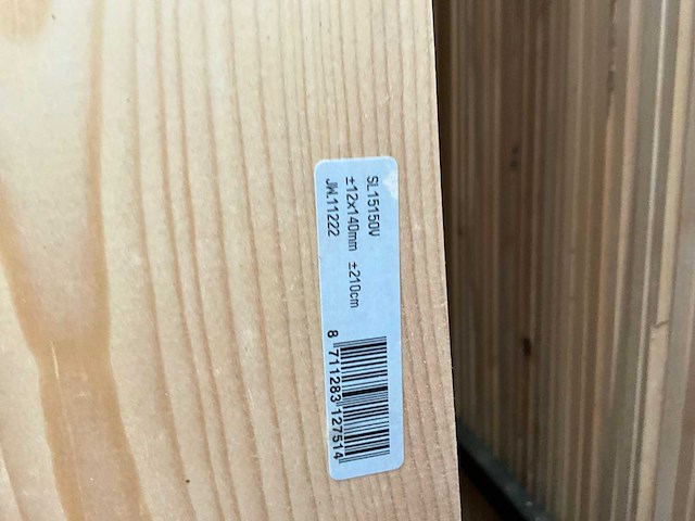 Partij houten planken, latten en wandpanelen - afbeelding 7 van  21