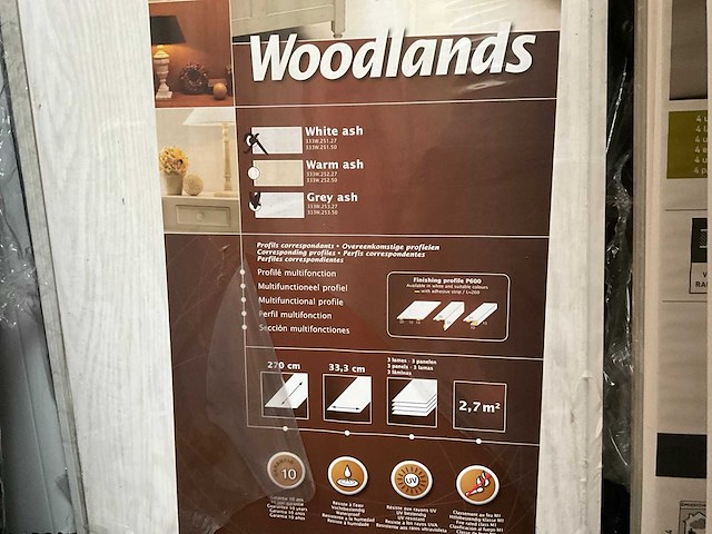 Partij houten planken, latten en wandpanelen - afbeelding 14 van  21