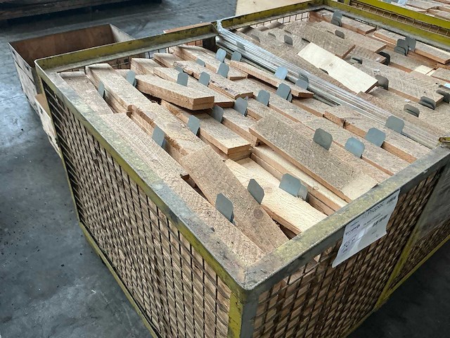 Partij houten plankjes - afbeelding 2 van  4