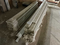 Partij houten plinten - afbeelding 6 van  12