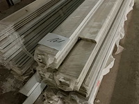 Partij houten plinten - afbeelding 7 van  12