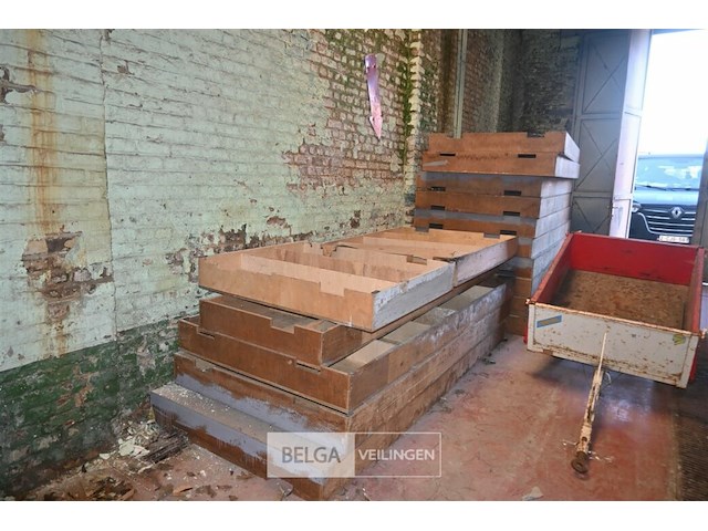 Partij houten podiumbakken - afbeelding 1 van  4