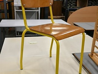Partij houten stoelen - afbeelding 2 van  5