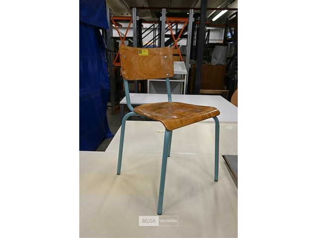 Partij houten stoelen - afbeelding 4 van  5