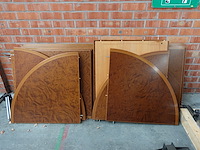 Partij houten tafels + metalen onderstel - afbeelding 1 van  10