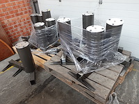 Partij houten tafels + metalen onderstel - afbeelding 3 van  10
