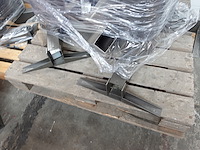 Partij houten tafels + metalen onderstel - afbeelding 5 van  10