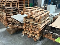 Partij houten wegwerp pallet - afbeelding 4 van  4