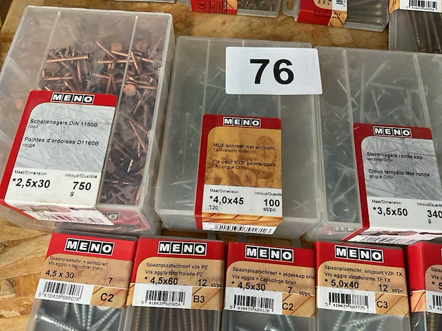 Partij houtschroeven en koperen nagels - afbeelding 5 van  7