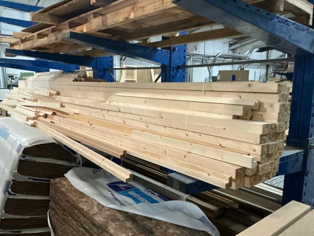 Partij houtvoorraad - afbeelding 5 van  9