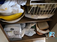 Partij huishoudelijke apparaten en serviesgoed - afbeelding 29 van  35