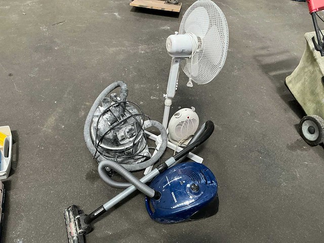 Partij huishoudtoestellen - afbeelding 1 van  7