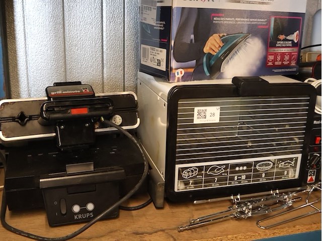 Partij huisraad - afbeelding 3 van  3