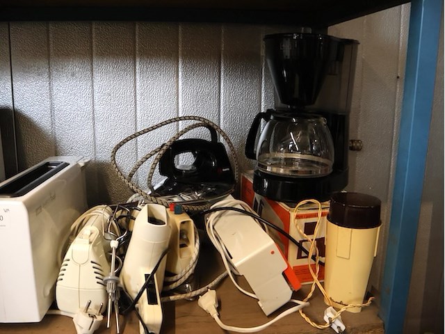 Partij huisraad - afbeelding 2 van  3