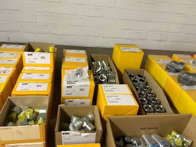 Partij hydrauliek componenten - afbeelding 4 van  6