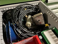 Partij hydraulische componenten, accumulatoren en meetapparatuur - afbeelding 17 van  64