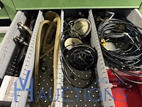 Partij hydraulische componenten, accumulatoren en meetapparatuur - afbeelding 63 van  64