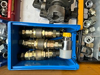 Partij hydraulische componenten - afbeelding 5 van  8