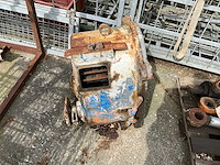 Partij hydraulische en pneumatische cilinders - afbeelding 3 van  11