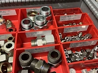 Partij hydraulische koppelingen en appendages - afbeelding 3 van  130