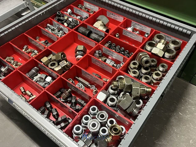 Partij hydraulische koppelingen en appendages - afbeelding 6 van  130