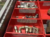 Partij hydraulische koppelingen en appendages - afbeelding 8 van  130